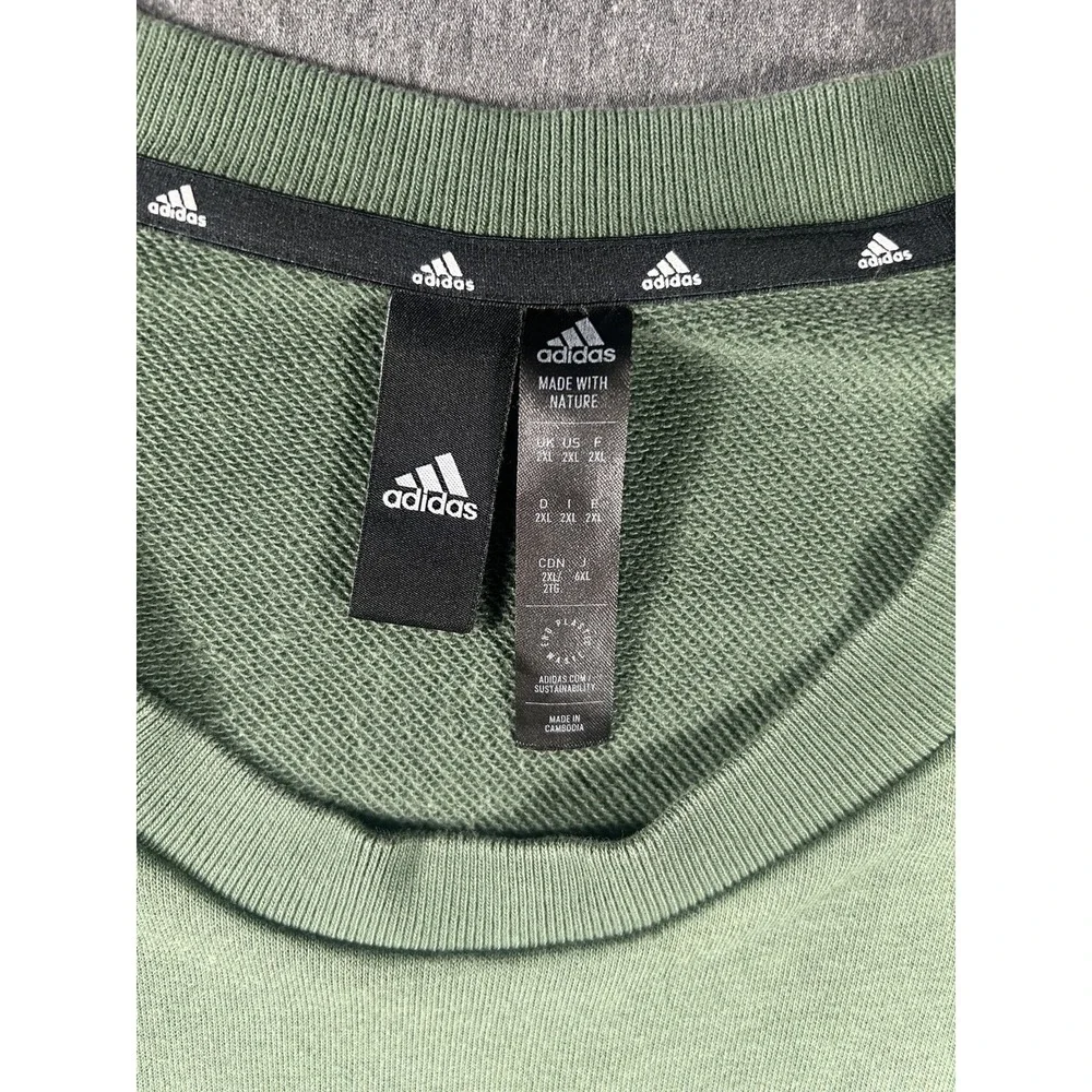 Adidas Future Icons Embroidered Badge of Sport Crewneck‎ Sweatshirt 2XL